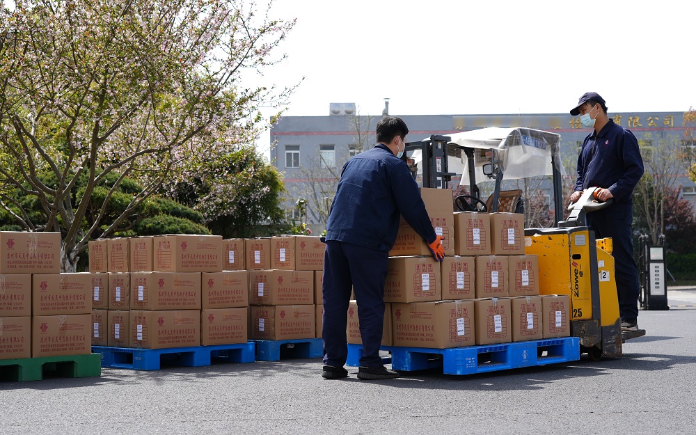 10萬帖！李良濟連夜熬制防疫方馳援上海，溫暖守“滬”！(圖10)
